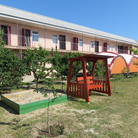 Monte Karlo Hotel Żeleznyj Port Zewnętrze zdjęcie